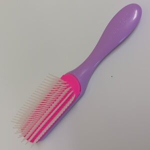 Denman Brush